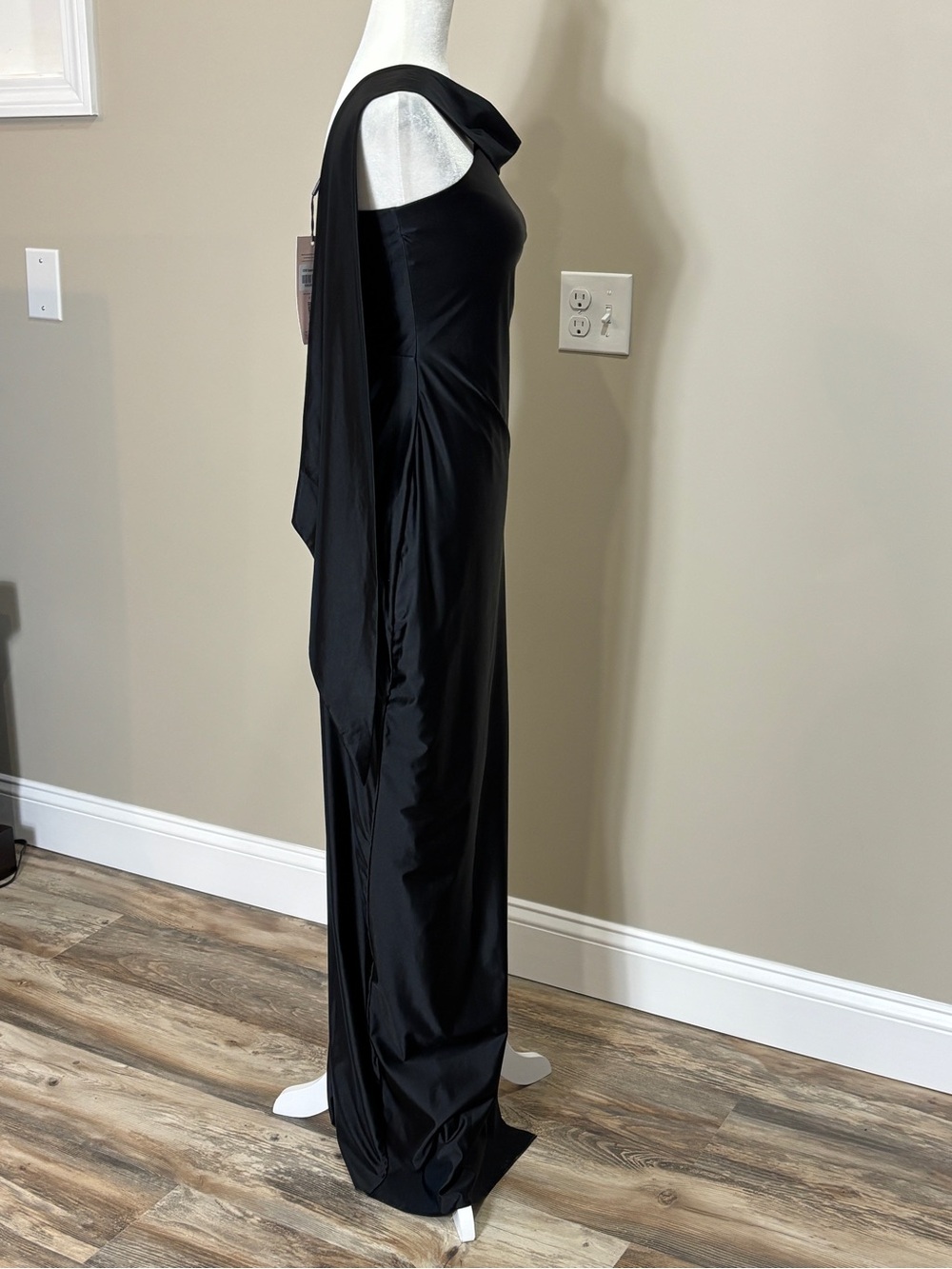 Oh Polly Sheril Asymmetric Scarf-Detail Maxi Dress - Picture 13 of 17